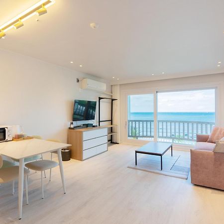 Ocean Palade Hotel Чеджу Екстериор снимка