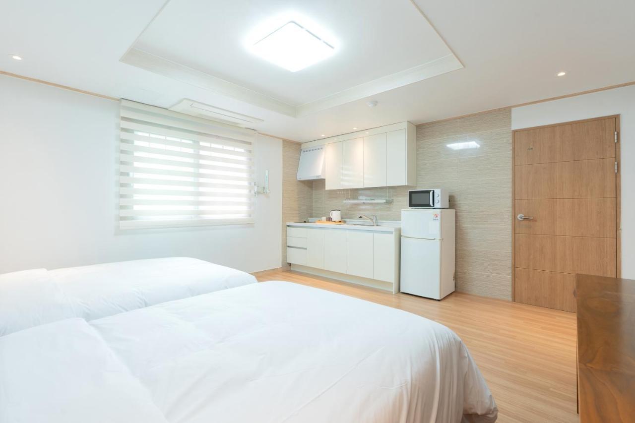 Ocean Palade Hotel Чеджу Екстериор снимка