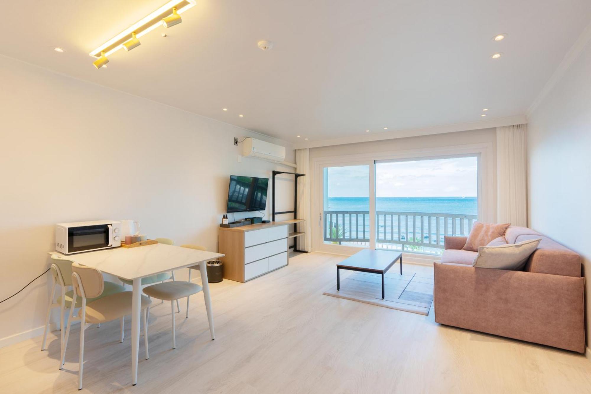 Ocean Palade Hotel Чеджу Екстериор снимка