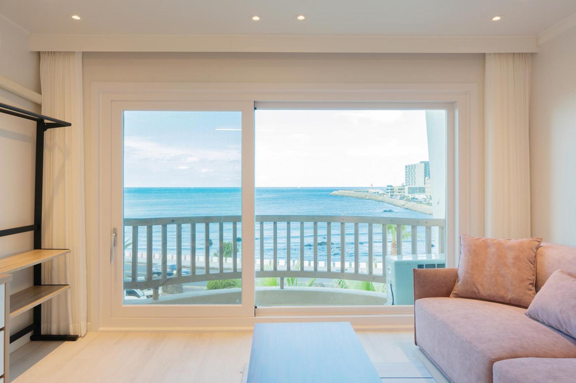 Ocean Palade Hotel Чеджу Екстериор снимка