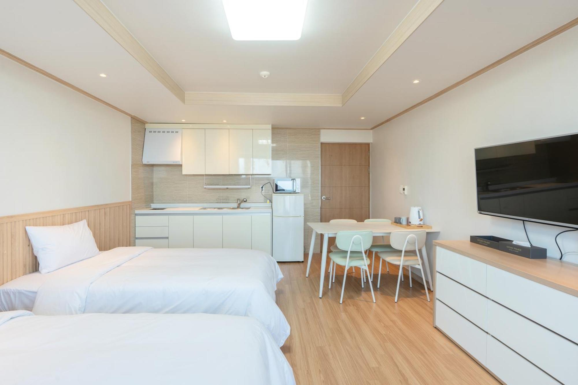 Ocean Palade Hotel Чеджу Екстериор снимка